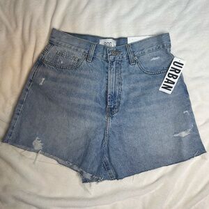 Brand New Urban Jean Shorts
Urban Outfitters A-line Jean shorts